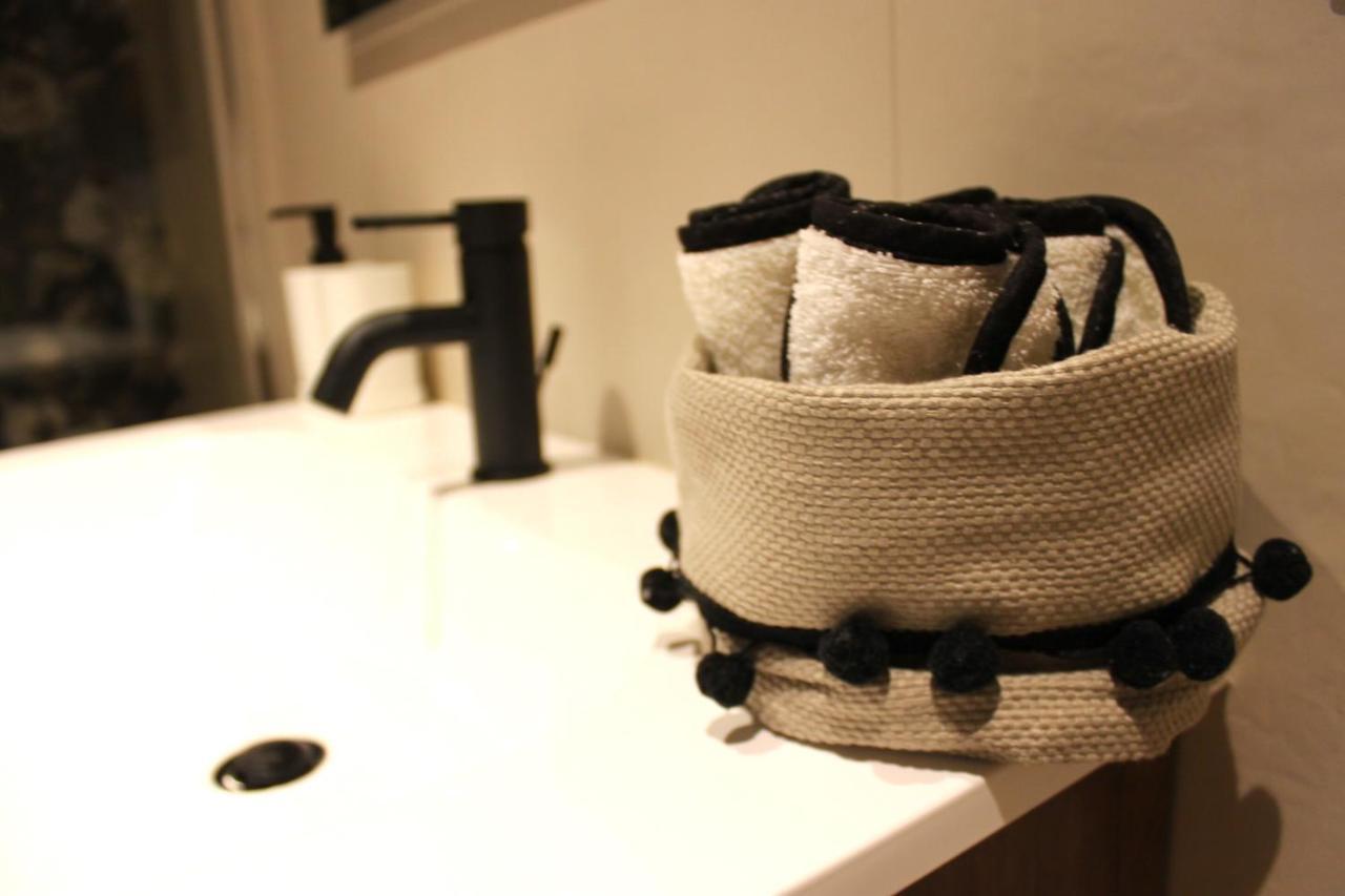 Palazzo Sul Corso-Charming Appartaments Brindisi Luaran gambar